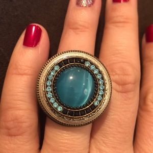 Statement piece ring